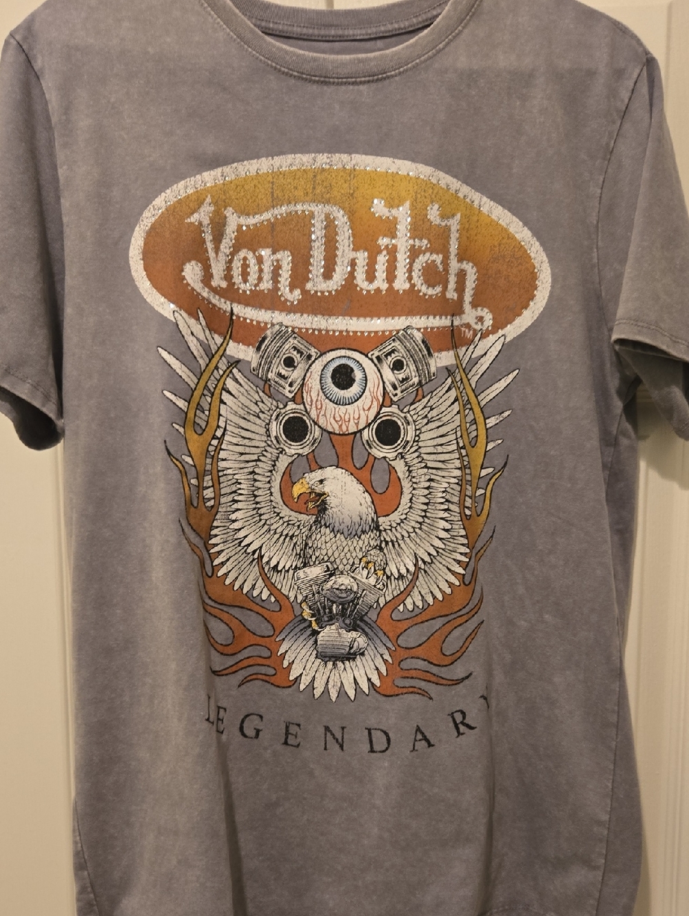Von Dutch Gray Tee with Eagle & Flame Graphic Size M NWT Unisex